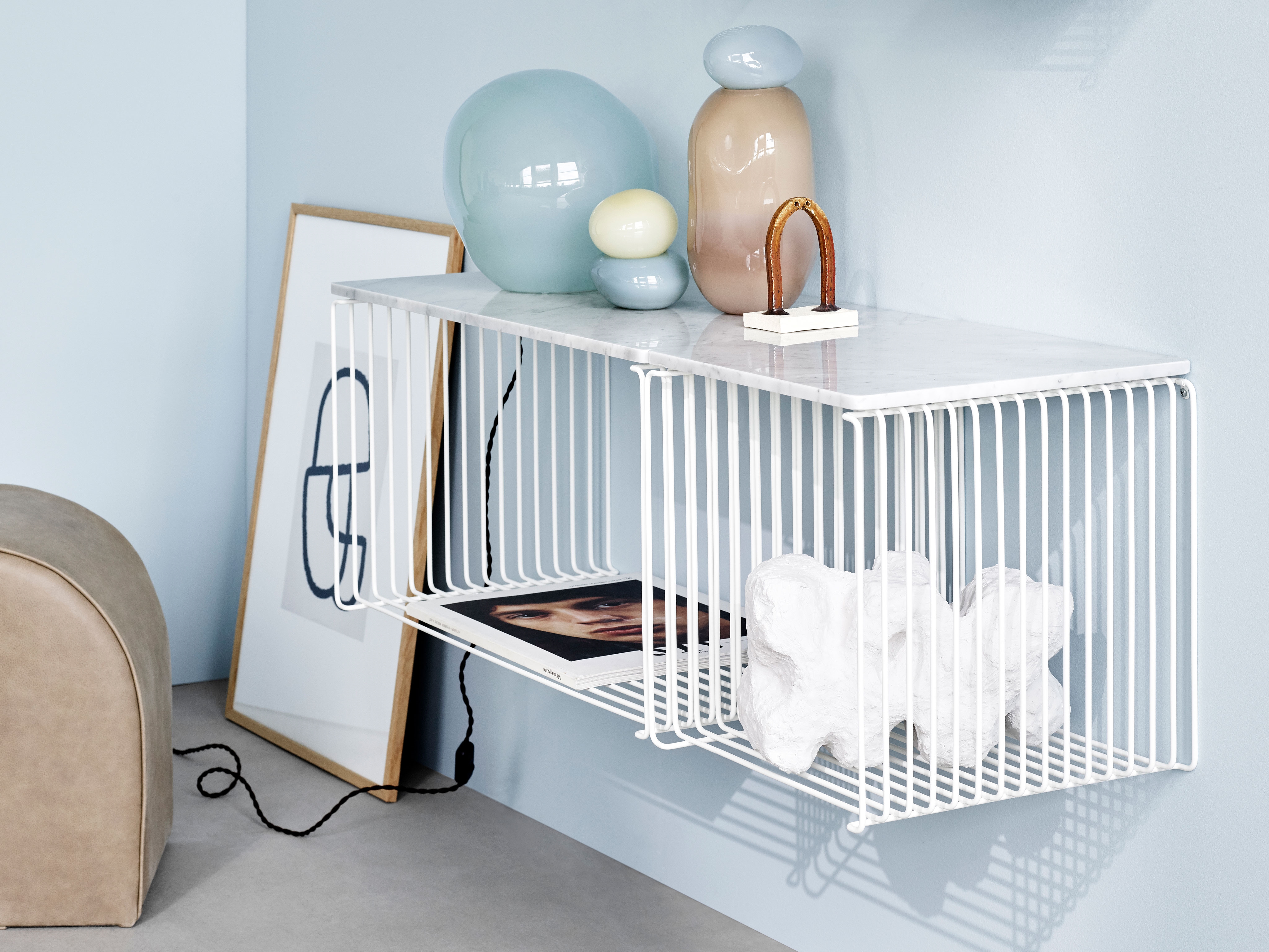 Panton Wire Single - Wire shelf by Verner Panton W34.8 cm